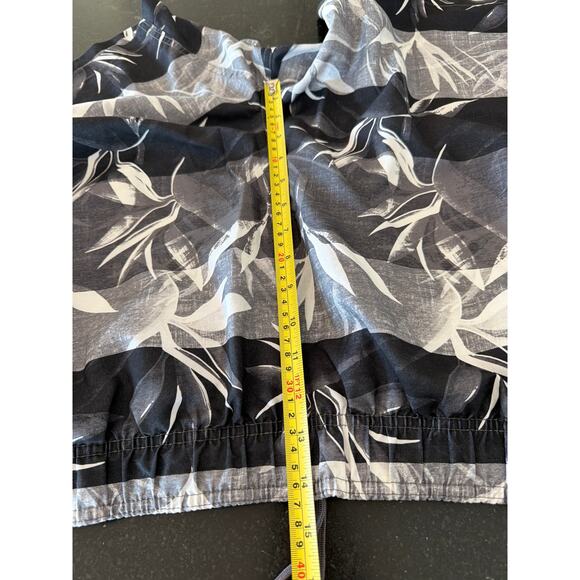 Laguna Originals Swim trunks with pockets black and gray leaf motif 2XL - Picture 6 of 7